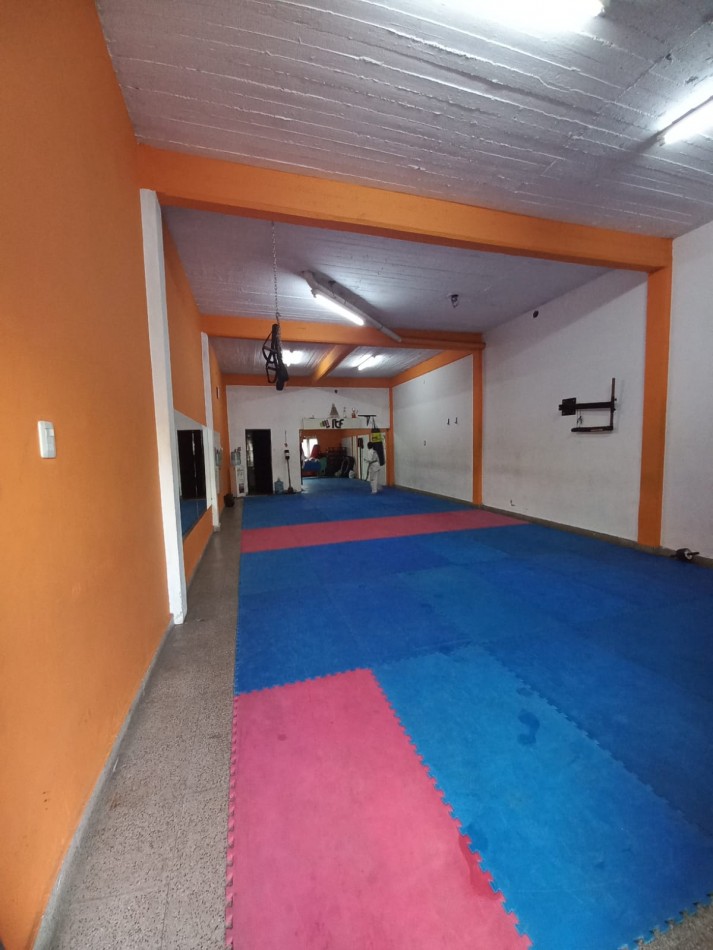 LOCAL EN VENTA